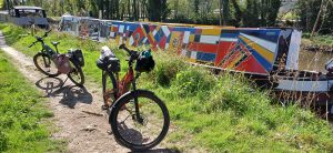 narrow boats on the Kennet & Avon canal